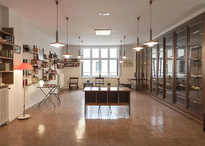 A In The Хостел Сан-Себастьян