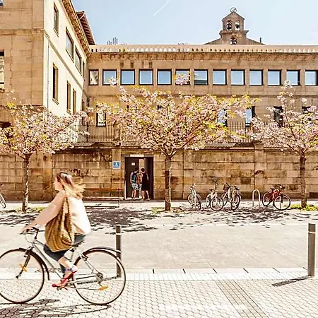 A In The Hostel San Sebastian