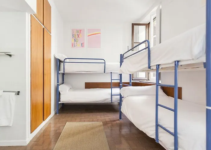 A In The Hostel San Sebastian