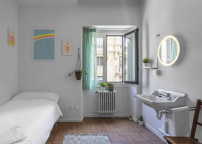 Hostel A In The San Sebastian